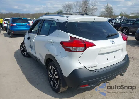 2018 Nissan Kicks Sv from USA, damaged, VIN 3N1CP5CU5JL509268